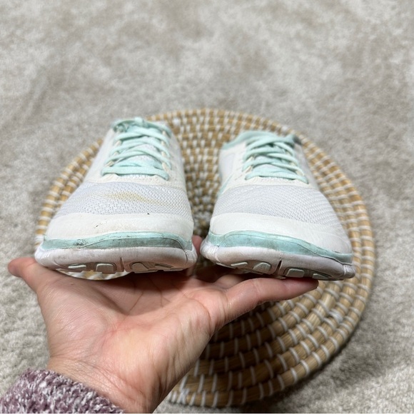 Nike Women’s Free 4.0 V3 Running Shoes Sneakers in White Light Aqua Size 8 - Picture 8 of 16